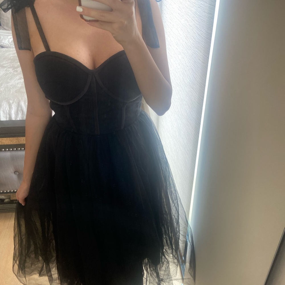 Corset tulle midi gown